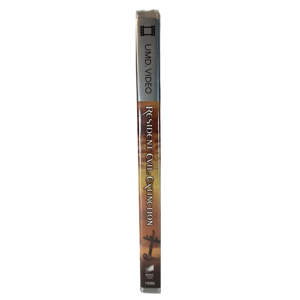 (1) SG 19086 NIP
RESIDENT EVIL | EXTINCTION RATED R | PSP VIDEO - Picture 2 of 3